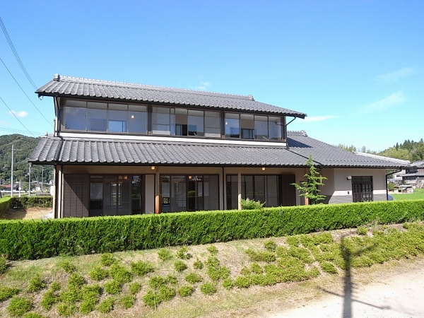 甲賀市信楽町神山 3
