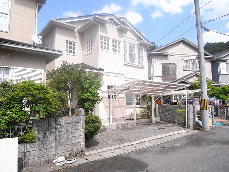 京北周山町百ノ角 2