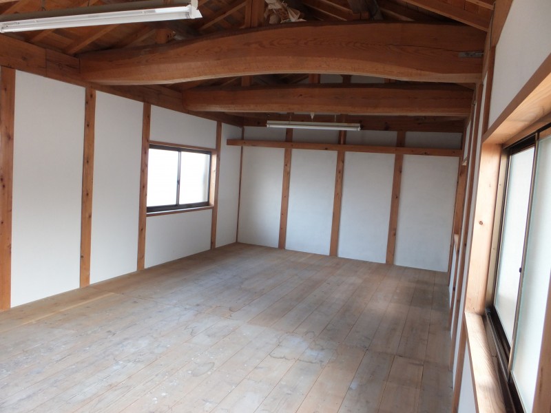 園部町小山西町 18