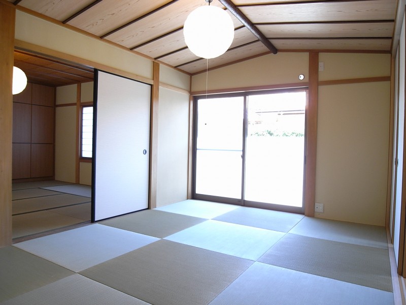 園部町小山西町 7